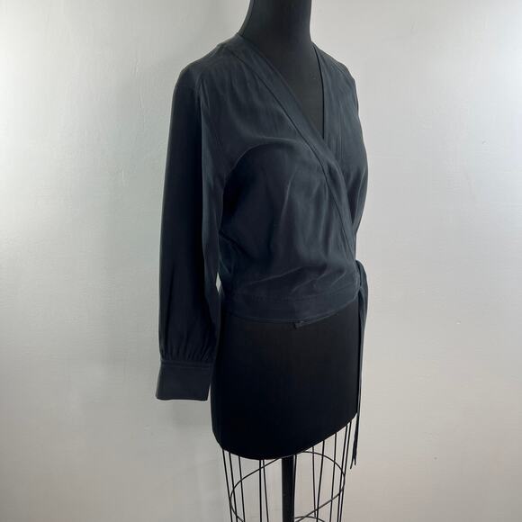 EVERLANE The Washable Black Crop Wrap Blouse Silk V-Neck Tie-Waist Size Small S - Picture 4 of 8